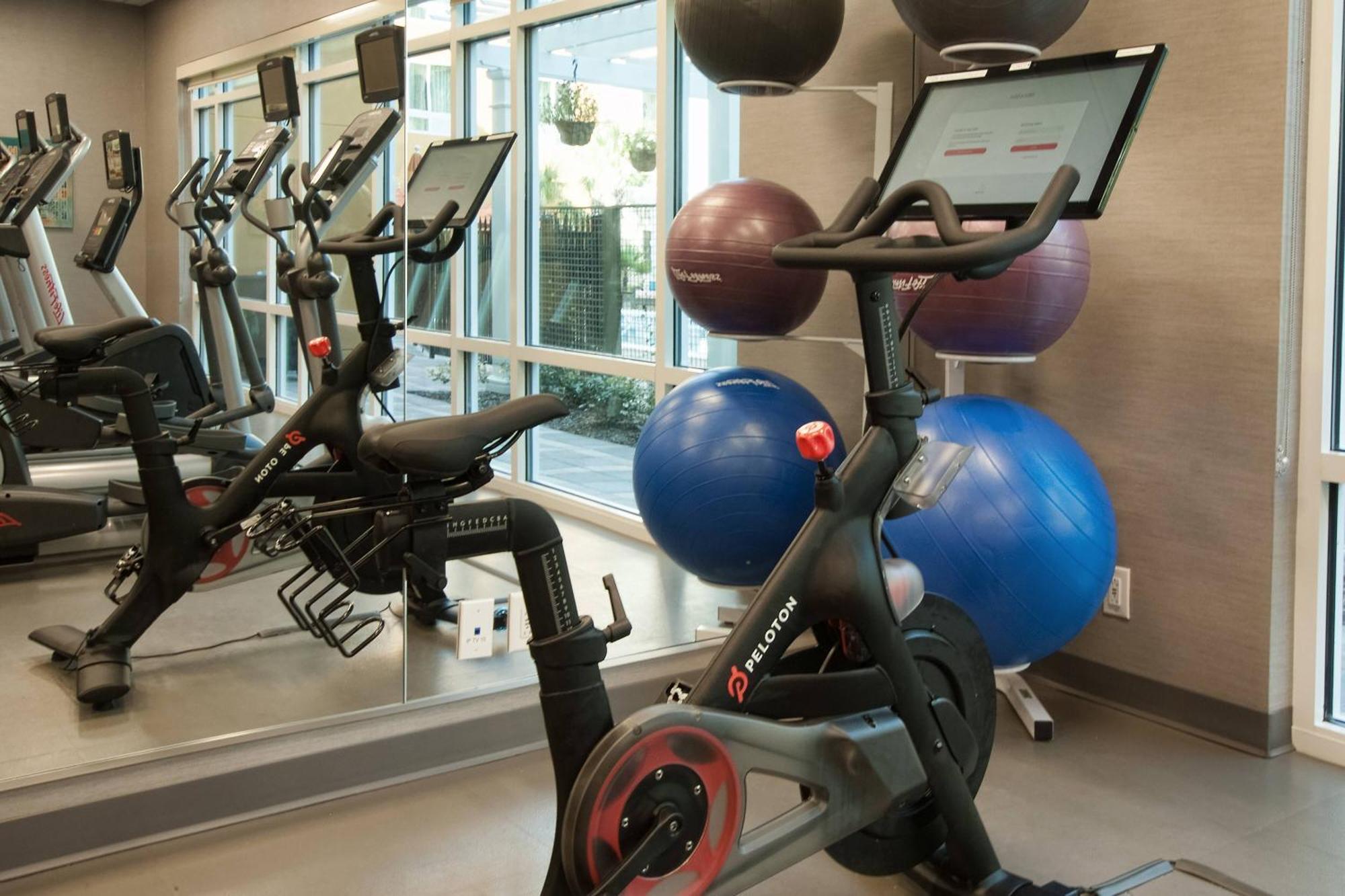 Towneplace Suites By Marriott Charleston Airport/Convention Center North Charleston Zewnętrze zdjęcie