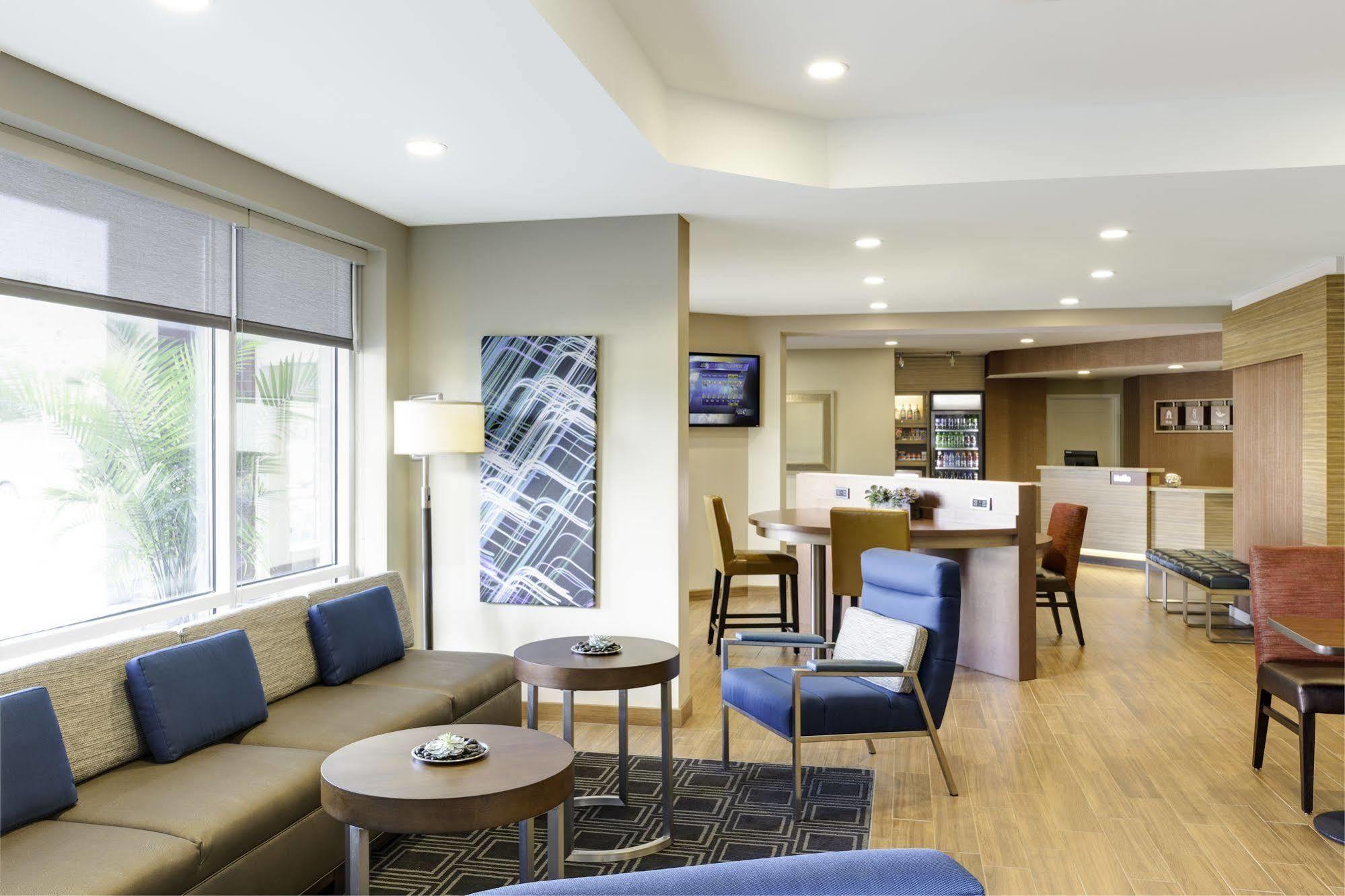 Towneplace Suites By Marriott Charleston Airport/Convention Center North Charleston Zewnętrze zdjęcie